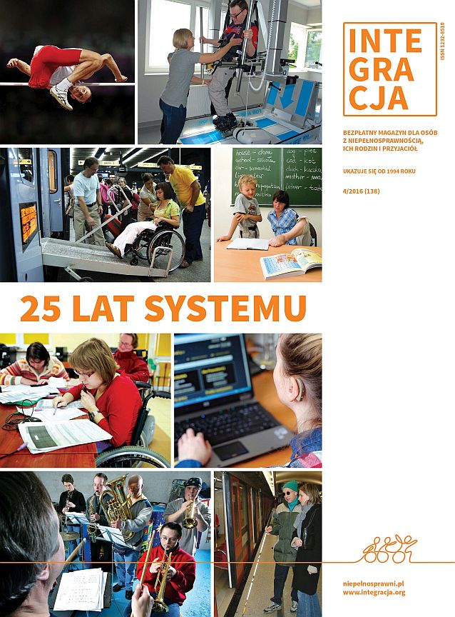 Okładka magazynu Integracja. Na niej 8 zdjęć przedstawiających osoby z niepełnosprawnością i tytuł: 25 lat systemu