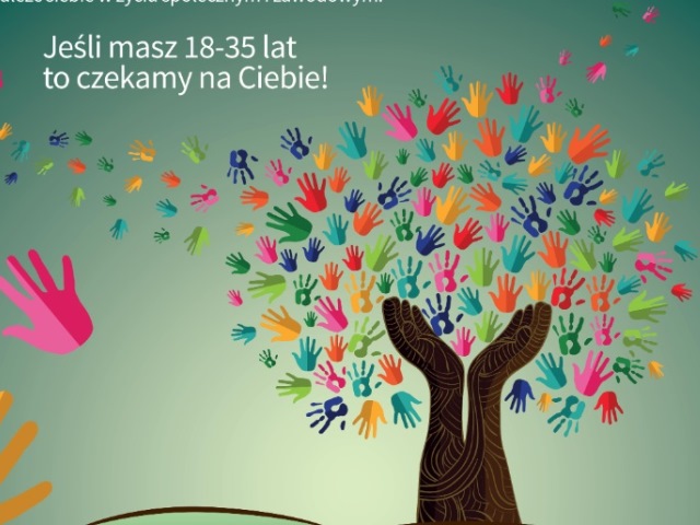 grafika na zielonym tle rysunek drzewa z gałęziami składającymi się z różnokolorowych dłoni napis jeśli masz 18-35 lat to czekamy na Ciebie!