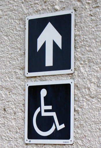Zdjęcie: winda dla osób z niepełnosprawnością